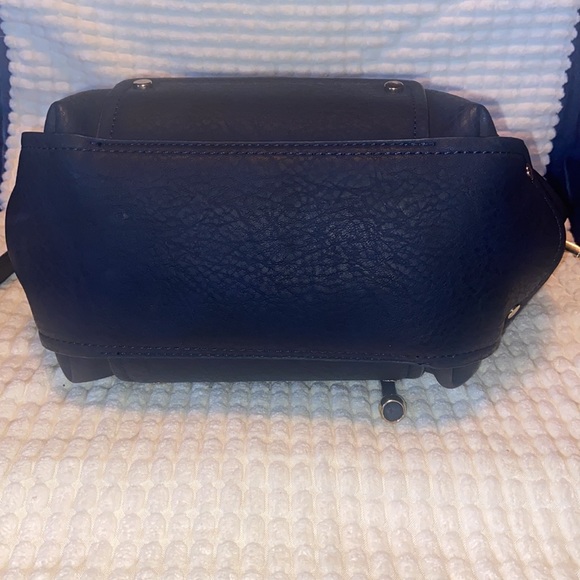 Charming Charlie Purse- Navy Shoulder Bag with Removable Strap - Picture 3 of 8